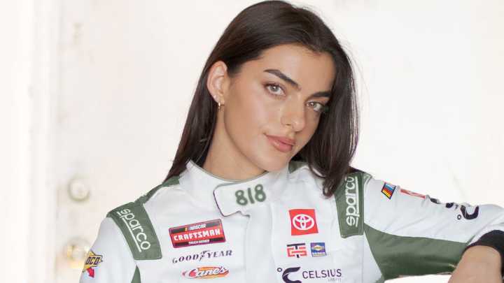 Toni Breidinger Lands Landmark $174B Corporation’s Partner With Empowering Message Toni Breidinger partners with ride-sharing company giant to promote women-rider safety feature after a breakout Truck