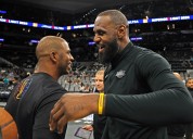 LeBron James Posts Powerful Reaction to Chris Paul’s Retirement