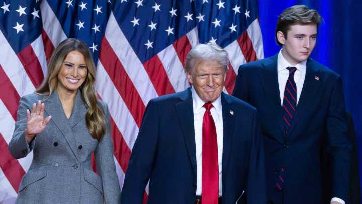 Donald and Melania in Florida for Thanksgiving. List of Trump family