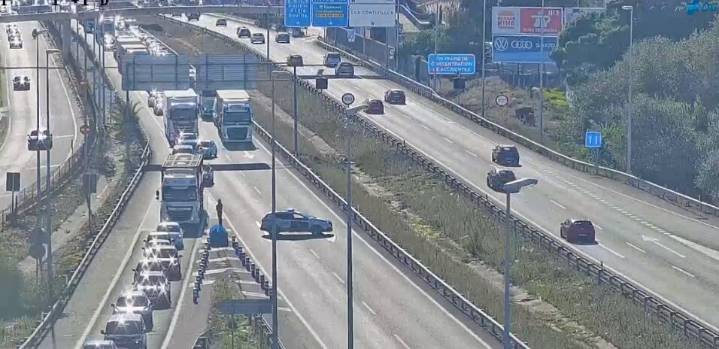 Una colisión múltiple en la A-7 deja varios heridos y reaviva las quejas por la saturación de la vía