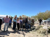 Gobierno Municipal de Camargo apoya con más de 40 personas para limpieza de tumbas este 2 de noviembre