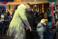 'A very Van Noy Christmas': BYU alum hosts holiday event supporting Utah foster families