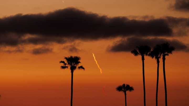 SpaceX plans November rocket launches in California…