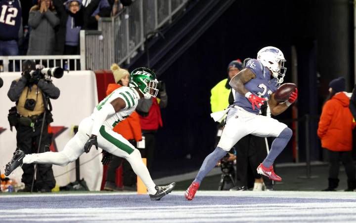 Jets' once-vaunted defense is just as bad as the offense