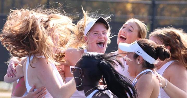 West Florence girls tennis wins first state championship