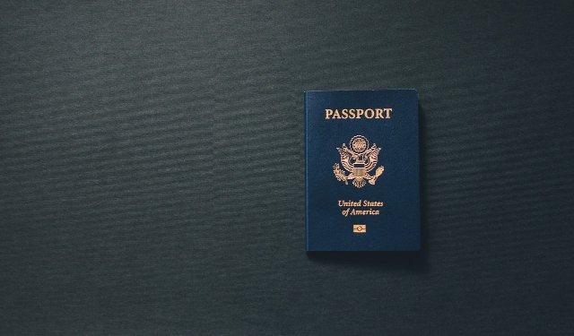 EE. UU. impone nueva norma de pasaportes que elimina cambios de sexo y afecta a personas trans