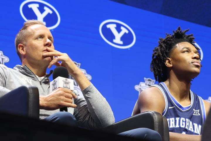 Deadspin | Huge second half powers No. 7 BYU over Delaware