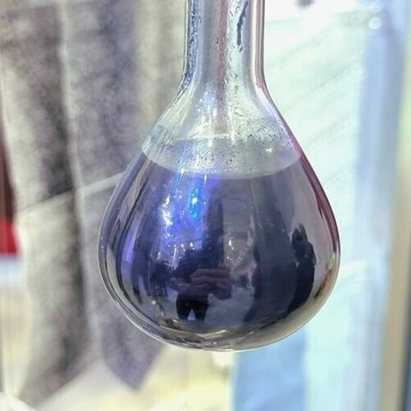 The denim industry faces challenges of sustainable pigments and dyes