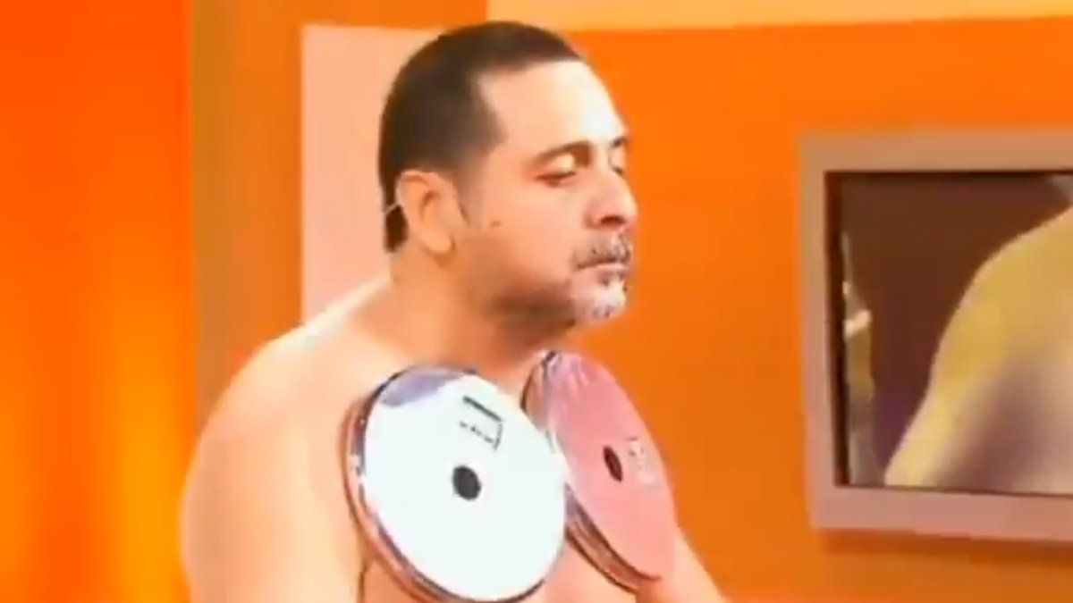 Se presentó como víctima de vacunas contra el Covid en el Congreso, pero fue entrevistado en 2013 como "récord Guinnes"