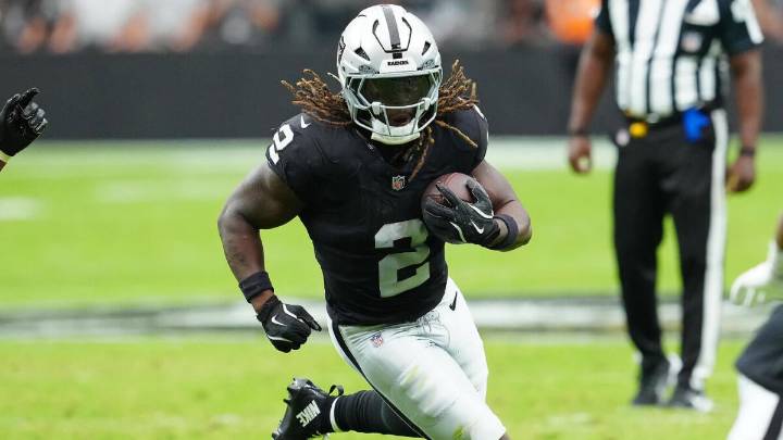 'Monday Night Football' predictions, odds: Cowboys vs. Raiders picks from expert on 8