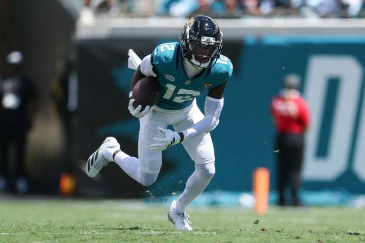 Knee surgery shelves Jaguars rookie WR Travis Hunter until 2026