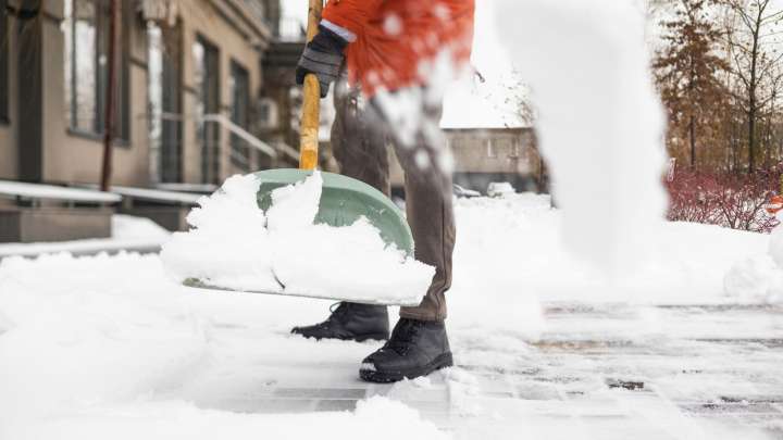 Who's Responsible For Shoveling Sidewalks?