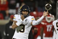Deadspin | Cal pulls off road upset, handing No. 15 Louisville its second loss