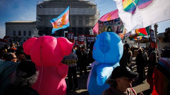 Corte Suprema de EE.UU. rechaza revisar caso que pedía reconsiderar el derecho al matrimonio igualitario