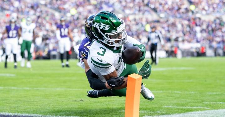 Scouting Jets wide receiver John Metchie III