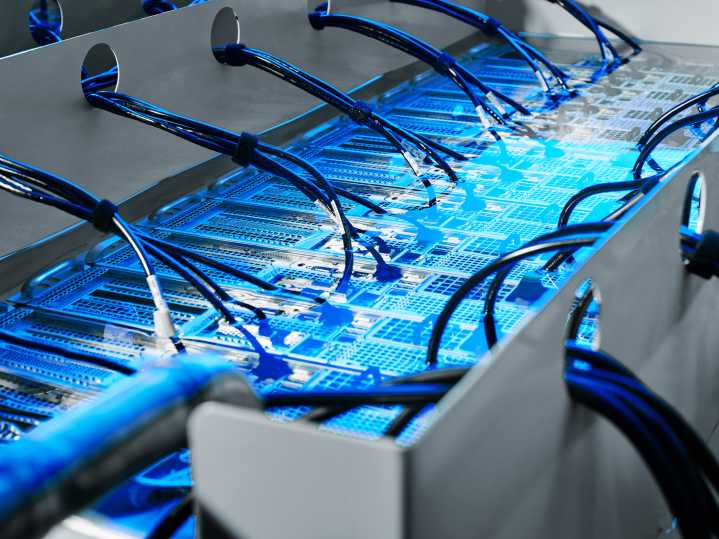 BAC promotes dielectric fluid cooling