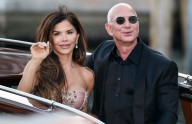 Cele|bitchy | Lauren Sanchez & Jeff Bezos are sponsoring next year’s Met Gala & Met exhibit