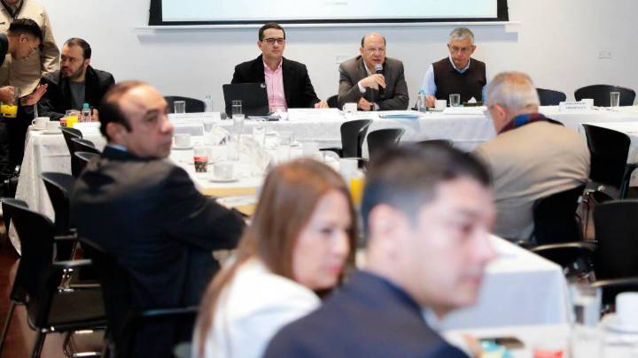 Reforma tributaria se hundiría en las comisiones terceras y cuartas del Congreso