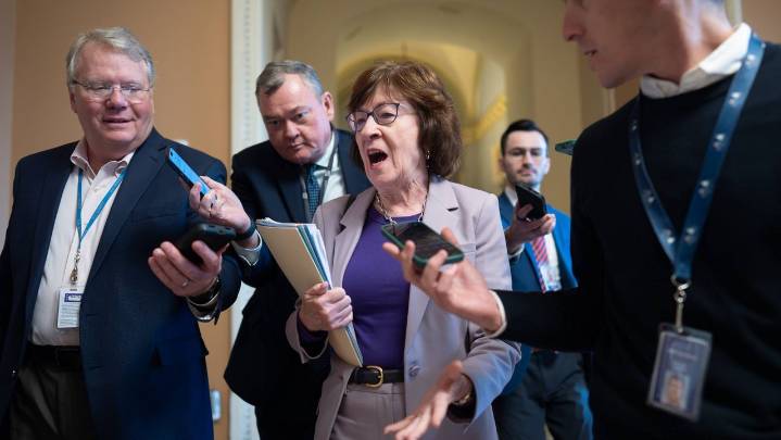 What's in legislation to end federal government shutdown?