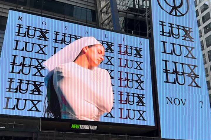 Una ópera pop en 13 idiomas. Lo nuevo de Rosalía: la Sinfónica de Londres, la influencia de Björk y Kate Bush y las brutalidades del amor