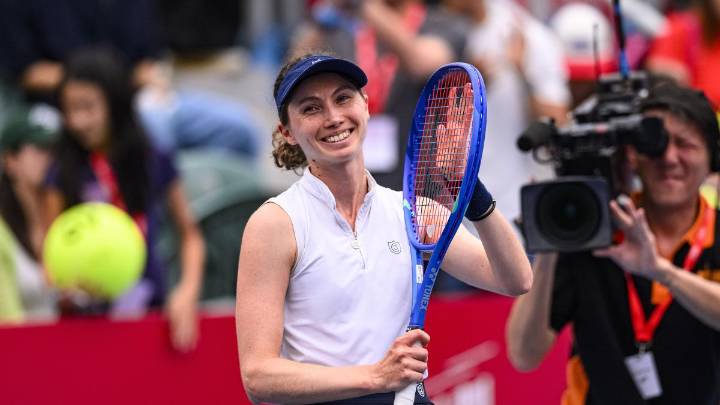 Bucsa rompe barreras y jugará la primera final de su carrera en Hong Kong