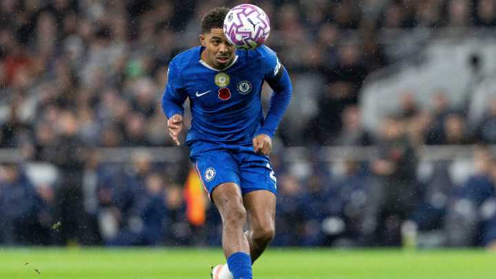 El impactante vídeo de un jugador del Chelsea haciendo maniobras prohibidas con su coche por el que le han quitado el carnet 18 meses