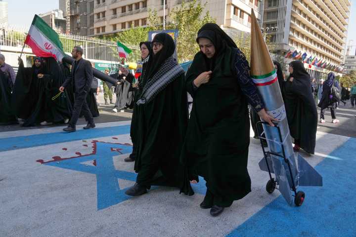 New Fears of Iran-Israel Clash as Tehran Ramps Up Missiles