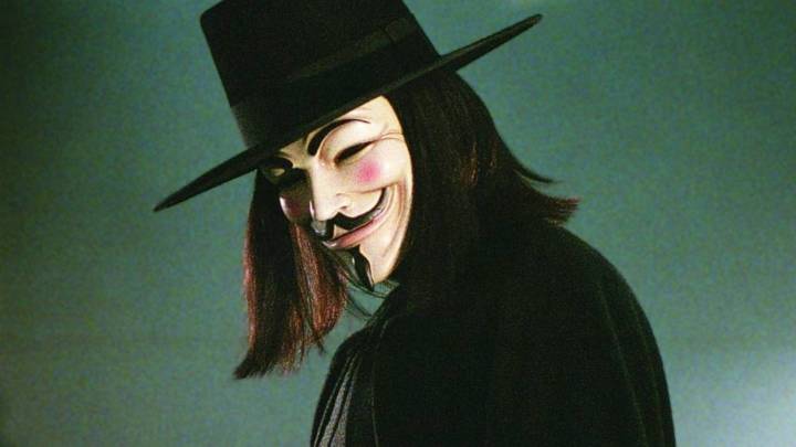 V For Vendetta's TV Show Needs To Include The Comic's 'Vicious Cabaret' Musical Scene