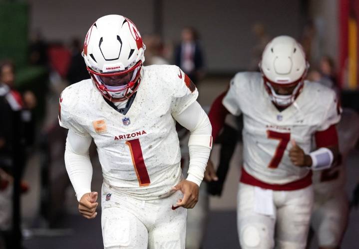 Deadspin | Cardinals coach: Kyler Murray still starting QB when healthy
