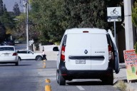 Saltillo impune: automovilistas siguen invadiendo ciclovía y la usan como carril (video)