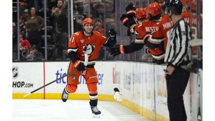 Cutter Gauthier’s 1st NHL hat trick leads Ducks past Panthers