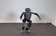 Increíble: Disney está entrenando robots inteligentes para caer, rodar y aterrizar de manera que sus partes vulnerables no sufran daños