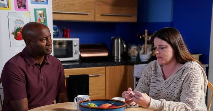 EastEnders fans 'rumble' dark Anthony Trueman twist and it's linked to Zoe Slater's son