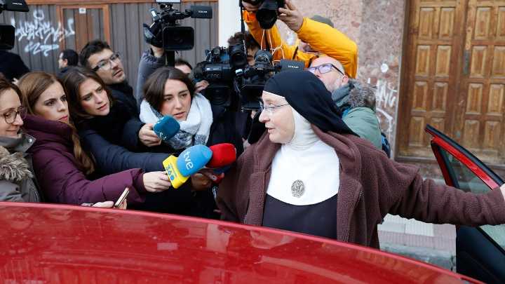 Detienen a otra de las exmonjas de Belorado y a un anticuario por la presunta venta irregular de patrimonio histórico