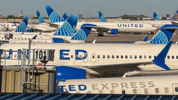 Flight delay times increasing as government shutdown continues