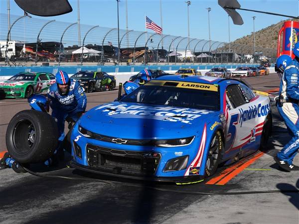 Kyle Larson wins second NASCAR championship, denying Denny Hamlin in overtime