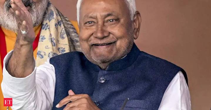 Nitish gets room to advance his social reset model