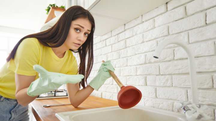 Signs It's Time To Call A Professional For Your Clogged Drain