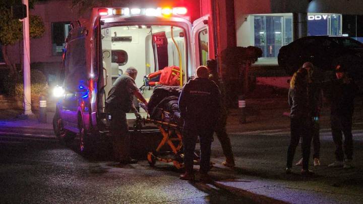Accidentes en motocicletas acaparan servicios de emergencia la madrugada del 5 de noviembre en Guadalajara