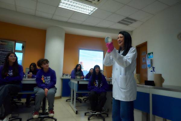 Llevan programa “Ta tewe Omero”, Las Niñas Sí Pueden” al Itesm