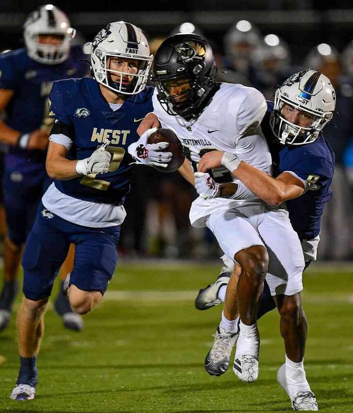 Tigers’ push in third quarter nets 7A