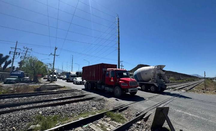 Confirma alcalde Tomás Gutiérrez ocupación irregular en ruta ferroviaria de Ramos Arizpe