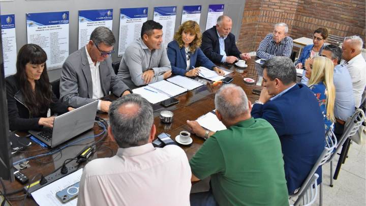 El Tren de Cercanías, la llave de Cornejo para abrochar un Presupuesto con endeudamiento y roll over