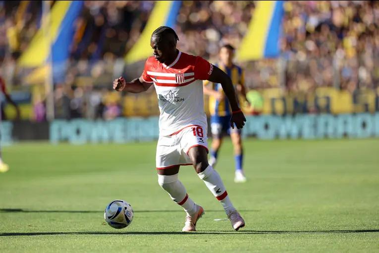 Estudiantes dio el golpe y eliminó a Rosario Central en el Clausura