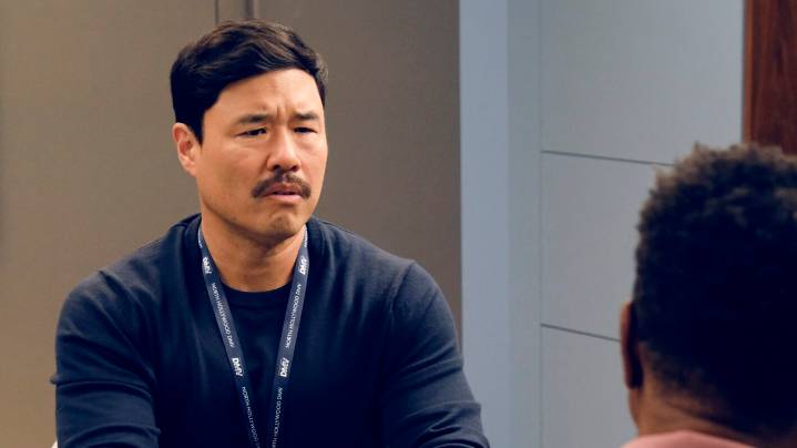 'DMV' Guest Star Randall Park on Beau's Splashy Arrival as North Hollywood's Branch Manager (Exclusive)
