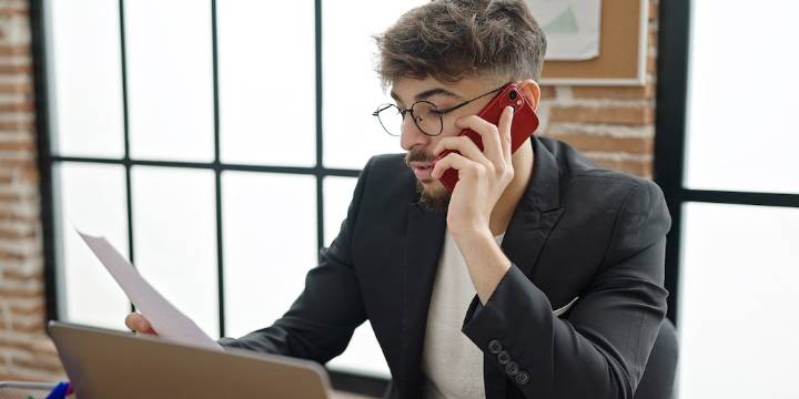 Mentir en la hoja de vida lo puedo llevar a la cárcel: esto dice la Ley en Colombia