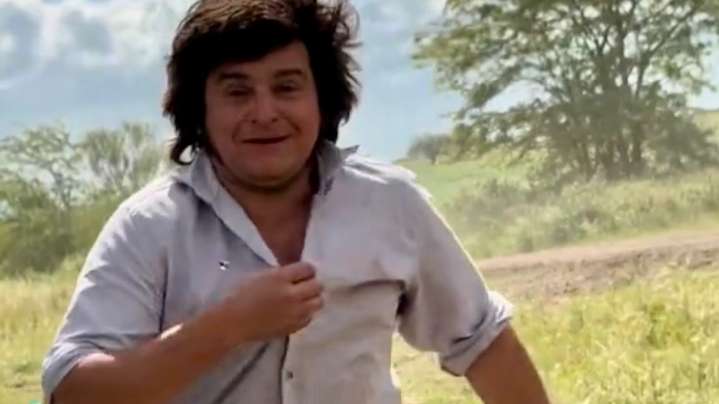 Un joven de Gualeguay se volvió viral en TikTok por su parecido con Javier Milei