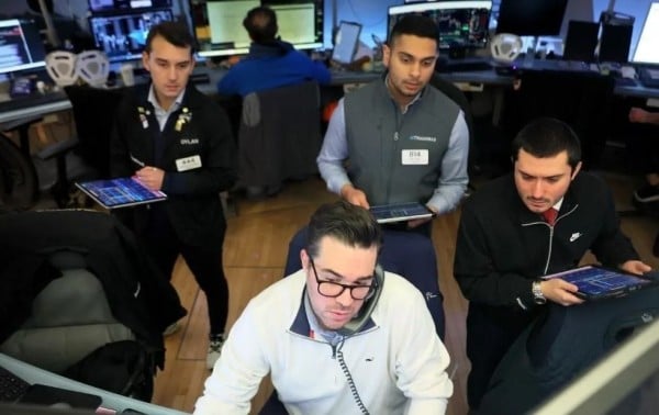 Suben índice de EU a la espera de resultados de Nvidia