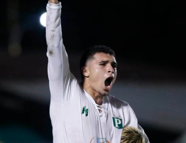 1-4. Platense golea al CD Choloma con poker de Erick Puerto