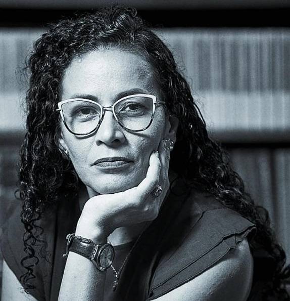 Crónica de una jeva | Marhisela Ron León